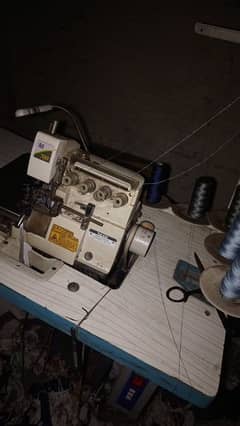 overlock machine