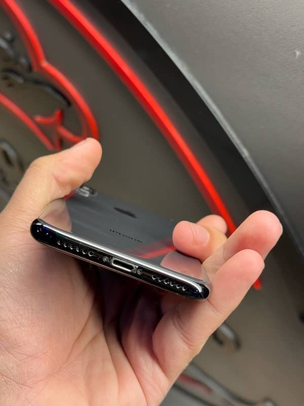 Iphone X 64gb pta approved 2