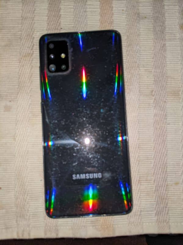 Samsung Galaxy A51 1