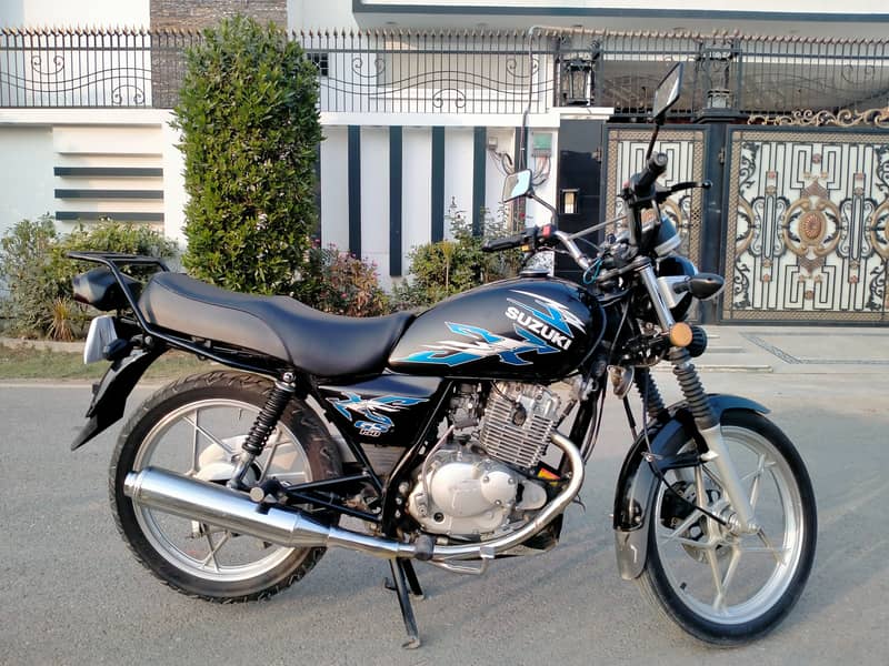 Suzuki GS 150 SE 2020 6