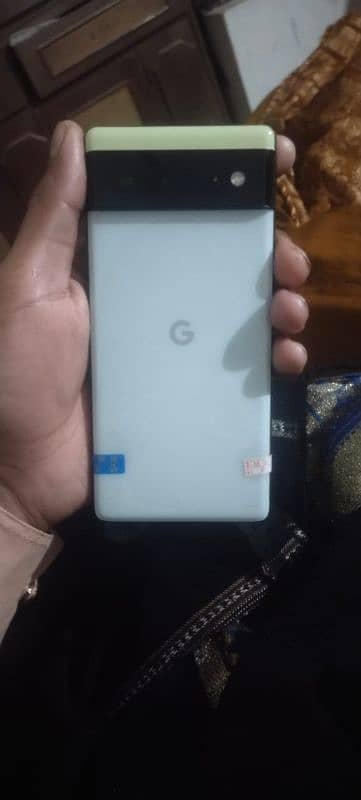 I m selling my Google pixel 6 8/128 4