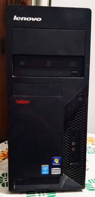 Lenovo M58 (Core 2 Quad) 8GB/500GB (Tower PC) 0