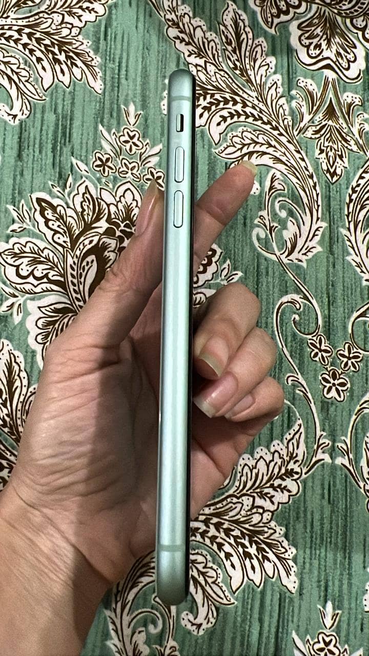 Apple iPhone 11 Factory Unlock 128Gb 1