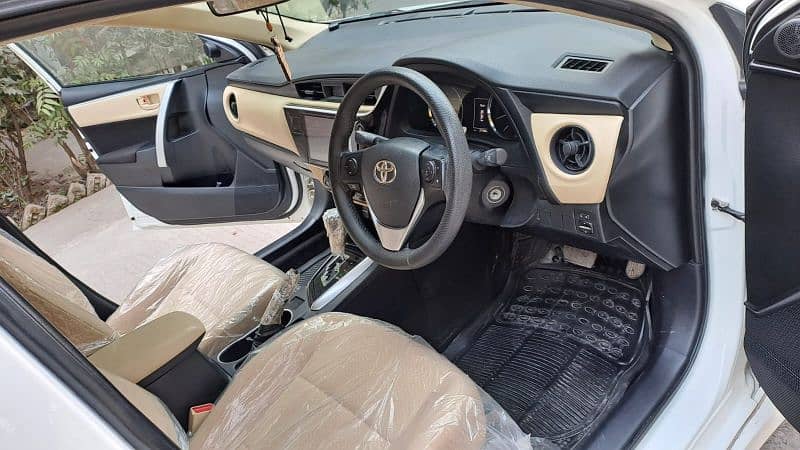 Toyota Corolla Altis 2023 CVT transmission full option 7