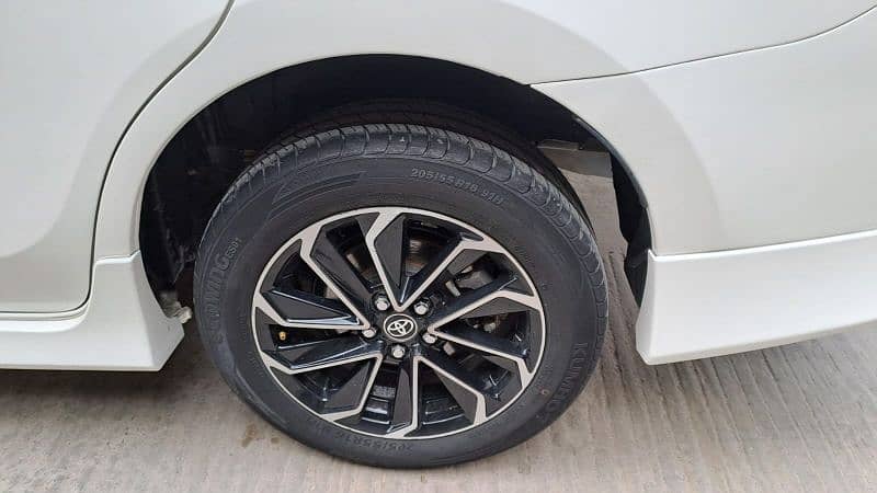 Toyota Corolla Altis 2023 CVT transmission full option 8