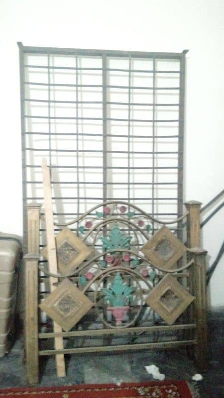 iron bed for sale 0