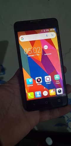 qmobile i6i (2gb 16gb)