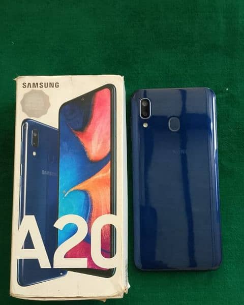 Samsung galaxy a20 4