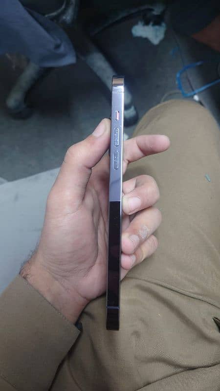 iphone 14 pro max 256 GB lla non pta Box ha 5