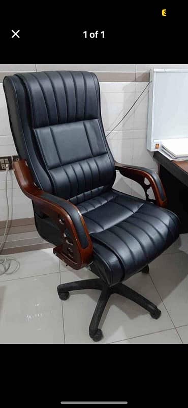 Comfortable Office Chair 0