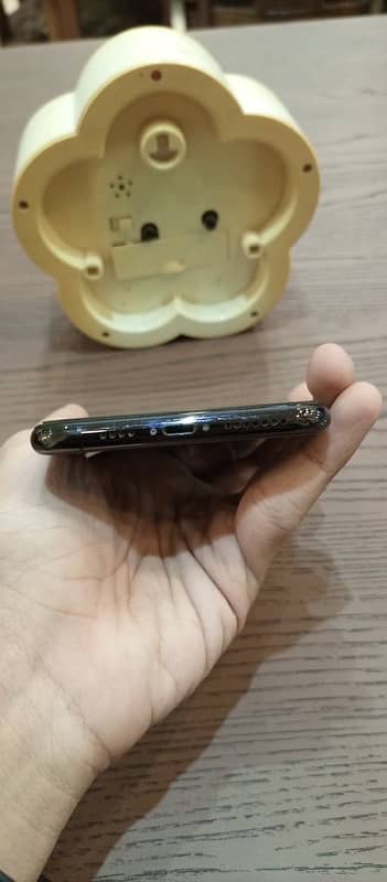 “iPhone XS Max 256GB | PTA Approved | Urgent Sale - Best Condition!” 3