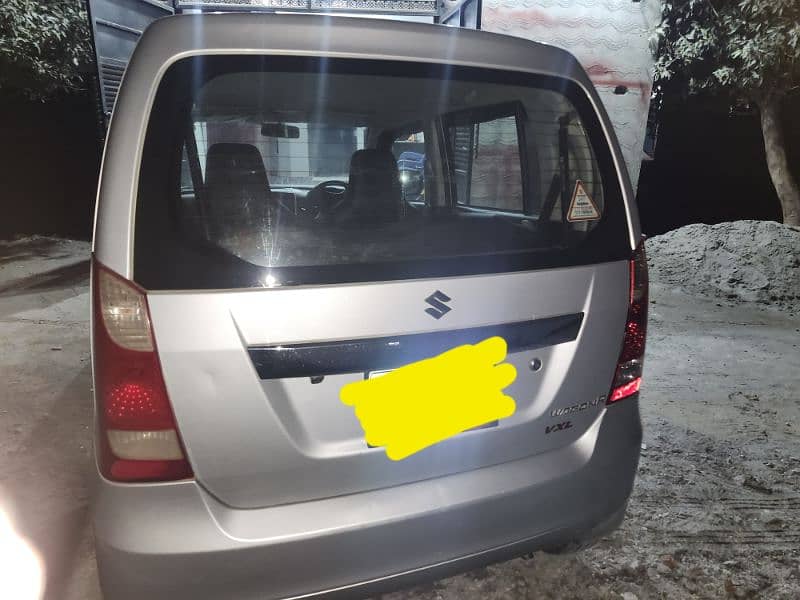 Suzuki Wagon R 2018 3