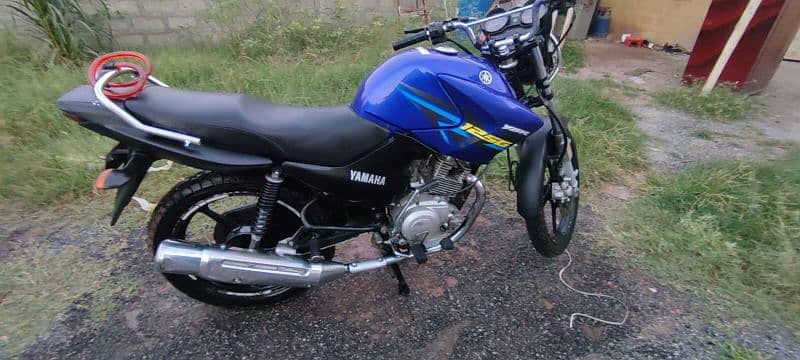 Yamaha YBR 125G 3