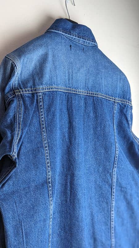 Upgrade Your Look: Denim Jacket for Men's in Two Colors 8