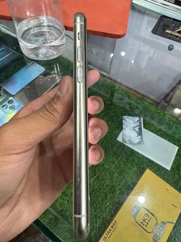 Iphone 11 pro for sale 2