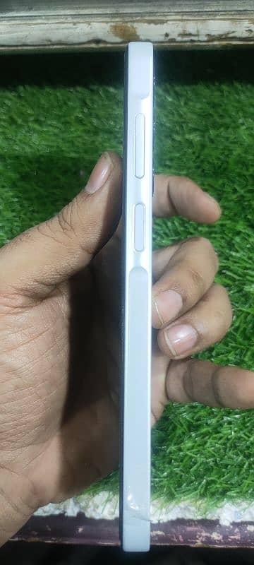 8/GB 256 GB 6month used 10/10 condition 6month wernty 0