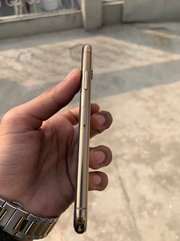 Iphone xs urgent sale 0