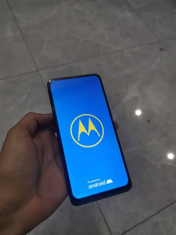 Motorola One Hyper in very good condition 4gb 128gb Pta approved 1