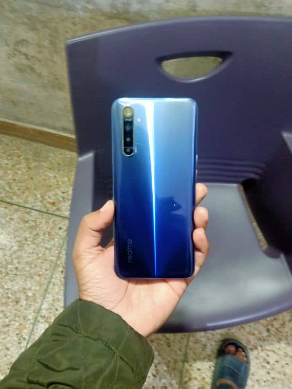 Realme 6 8/128 1