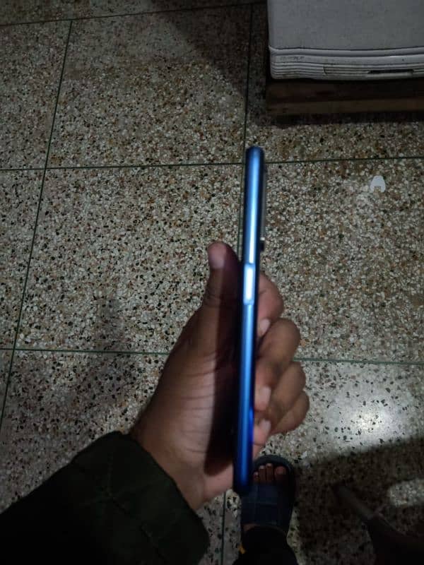 Realme 6 8/128 4