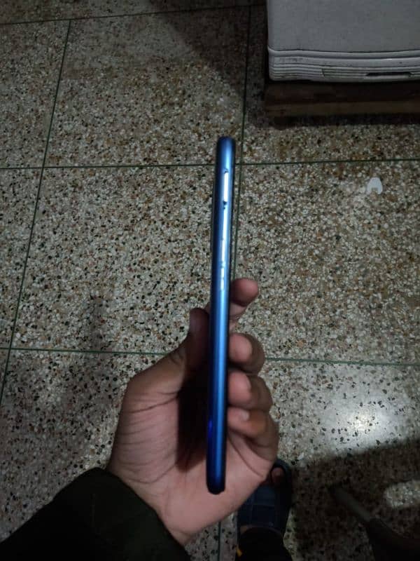 Realme 6 8/128 5