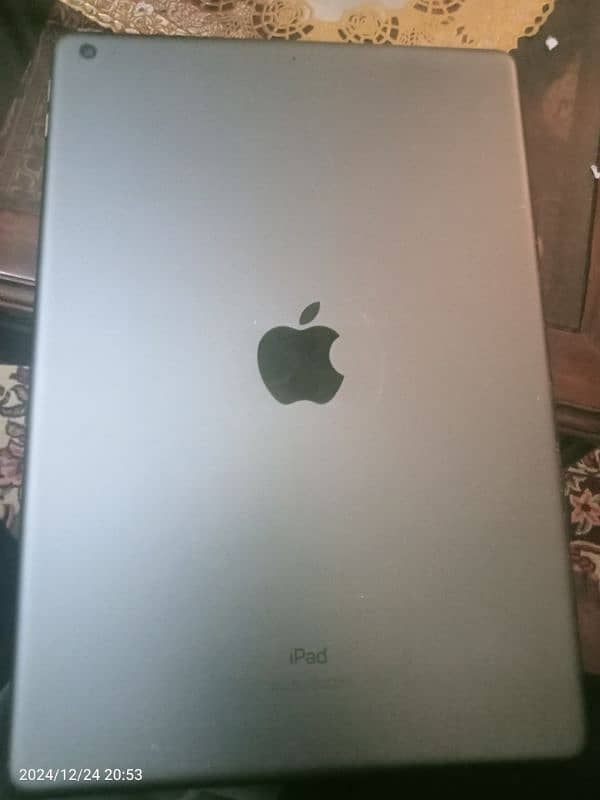 Apple ipad 8 generation 3