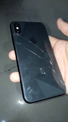 iphone xs 64 jv LLA (back crack)