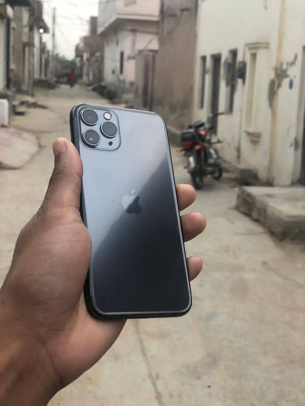 iphone 11 pro 1