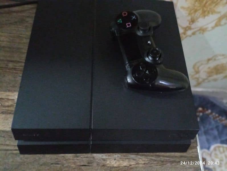 playstation 4 console 3