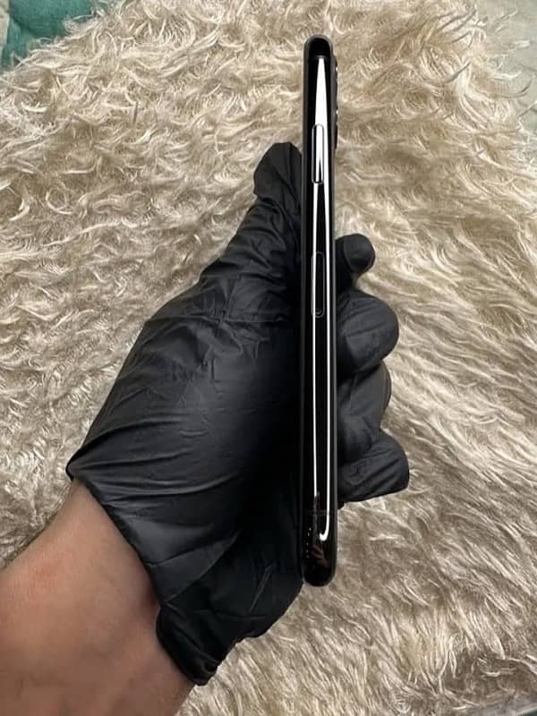 iPhone 11 pro 64 gb PTA approved 2