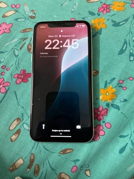 iPhone 11/XR  128GB PTA Approved 1