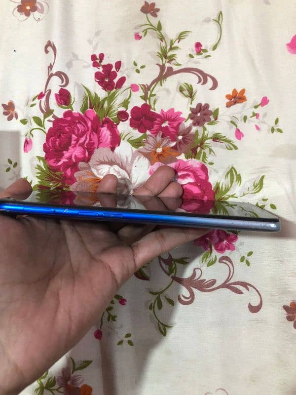 Oppo A54 with original box and charger for sell 3