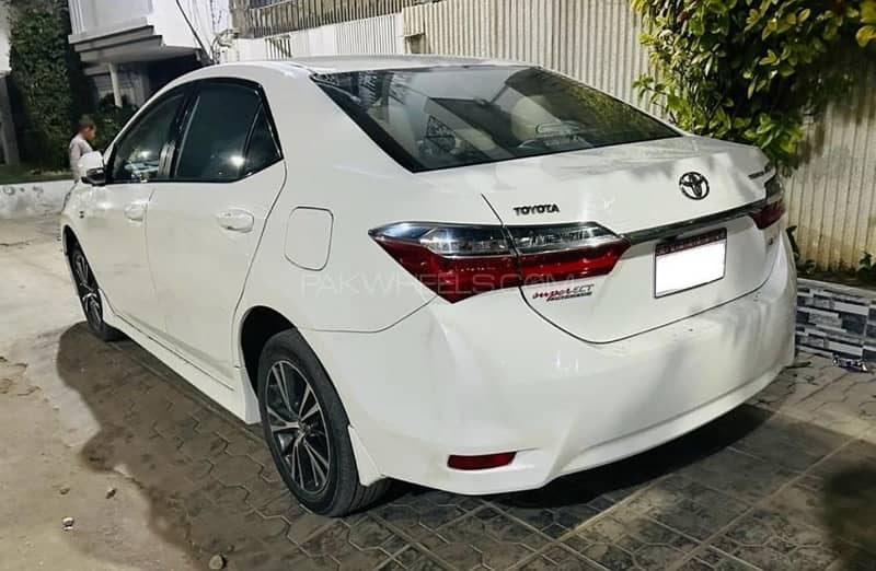 Toyota Corolla Altis 2019 1