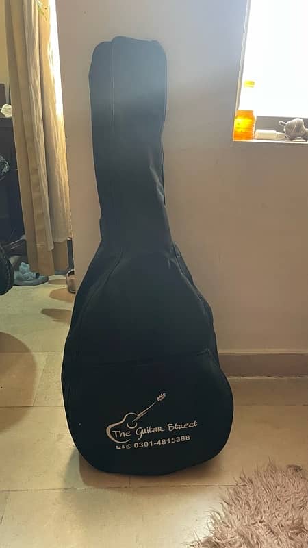 Semi Accoustic Guitar with bag and string 3