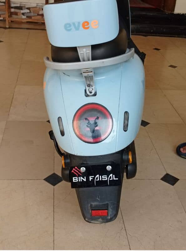 EVEE NISA ELECTRIC SCOOTY 5