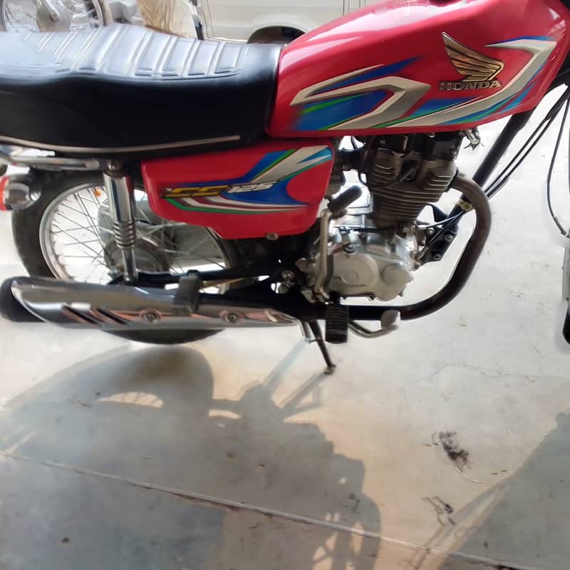 Honda CG 125 2022 best condition 3