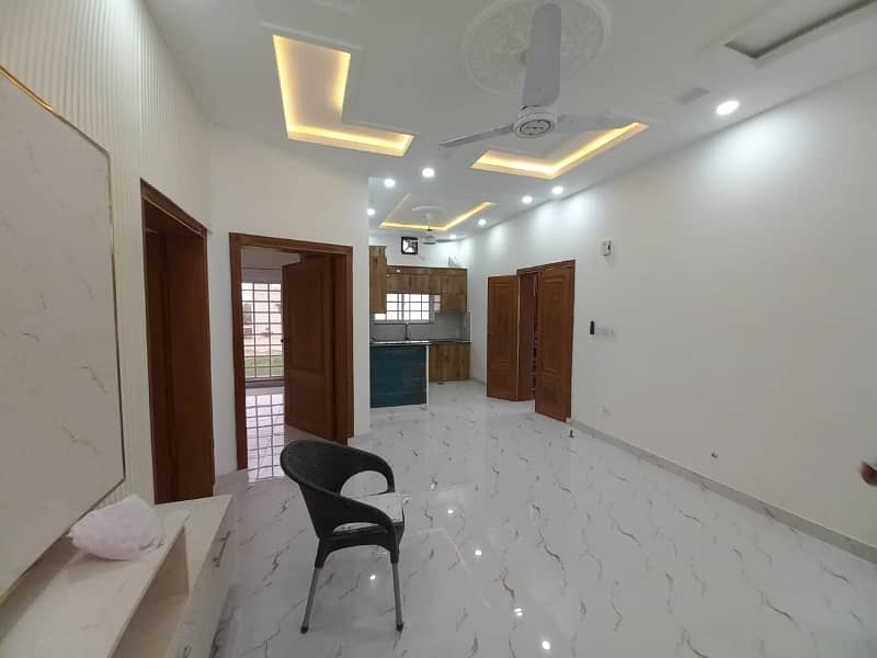 Beautiful Luxurious facing park 8 Marla Upper portion is Available for rent 3