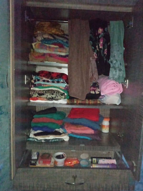 Cupboard New Condition 2 month use 14