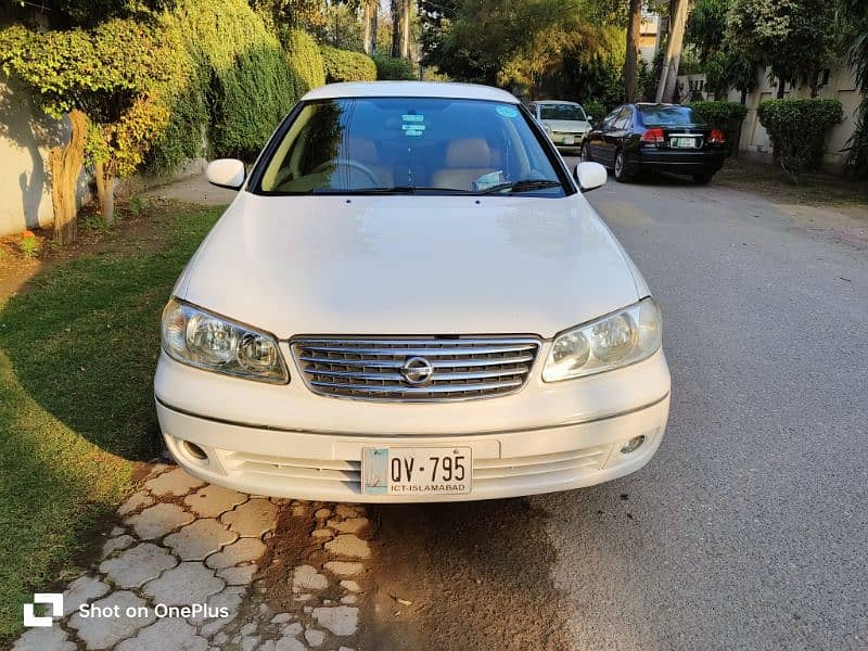 Nissan Sunny 2010 Antique 1