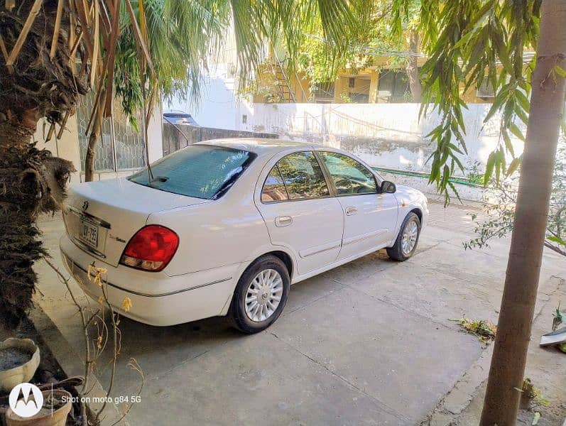 Nissan Sunny 2010 Antique 7