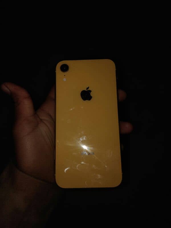 iphone XR 0