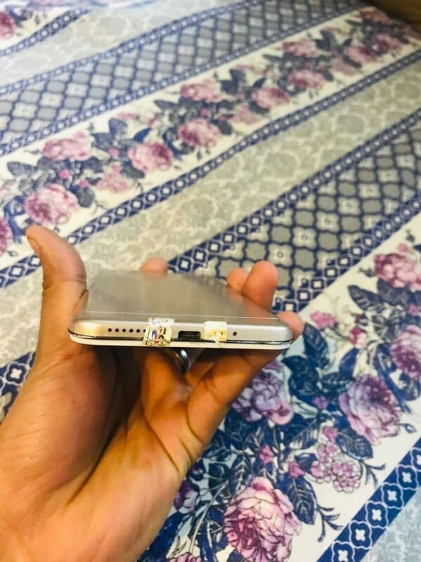 vivo y66 bilkul saf hai pta approved hai 4