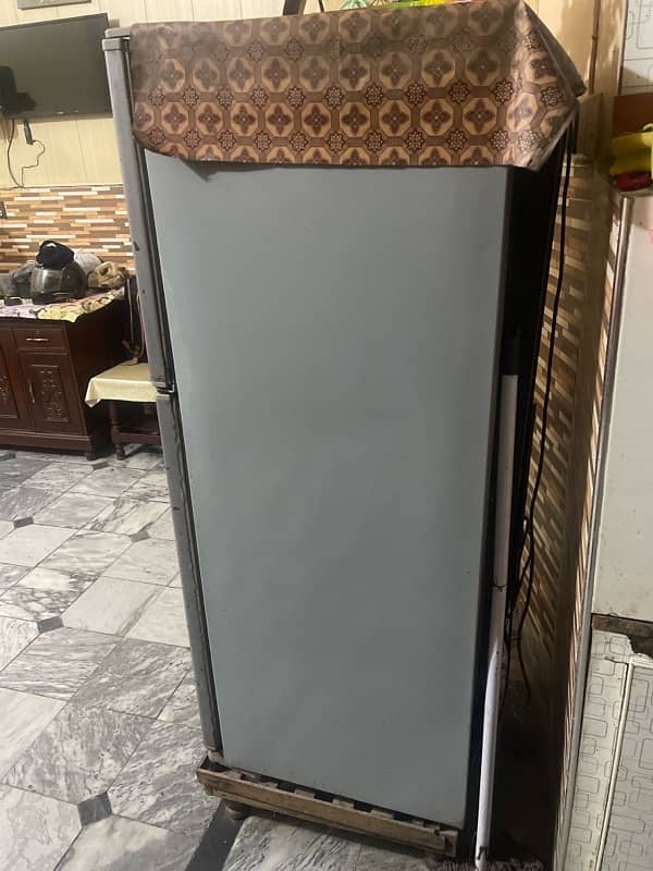 Refrigerator for sale 2