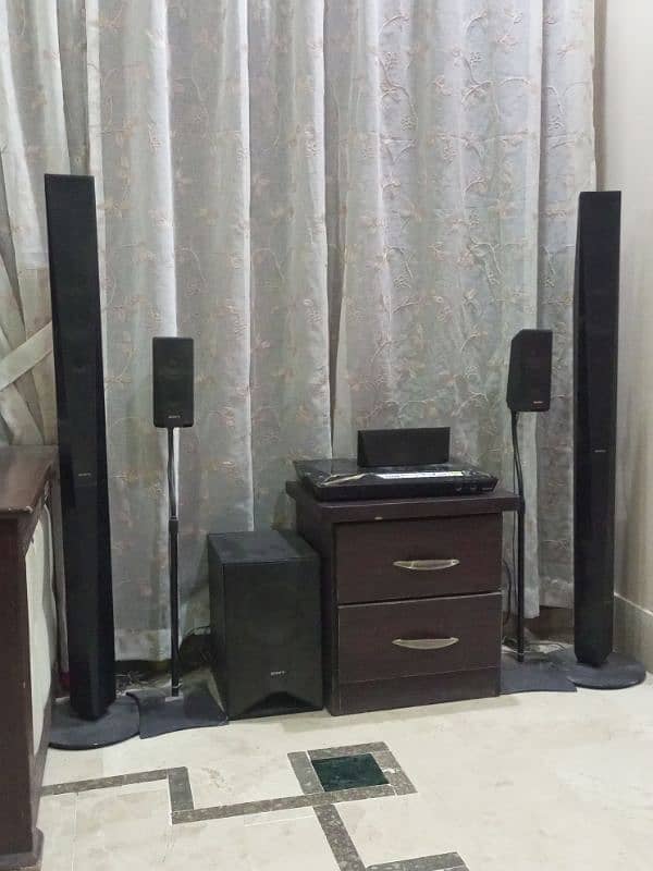 Sony Home Theater Speakers 0