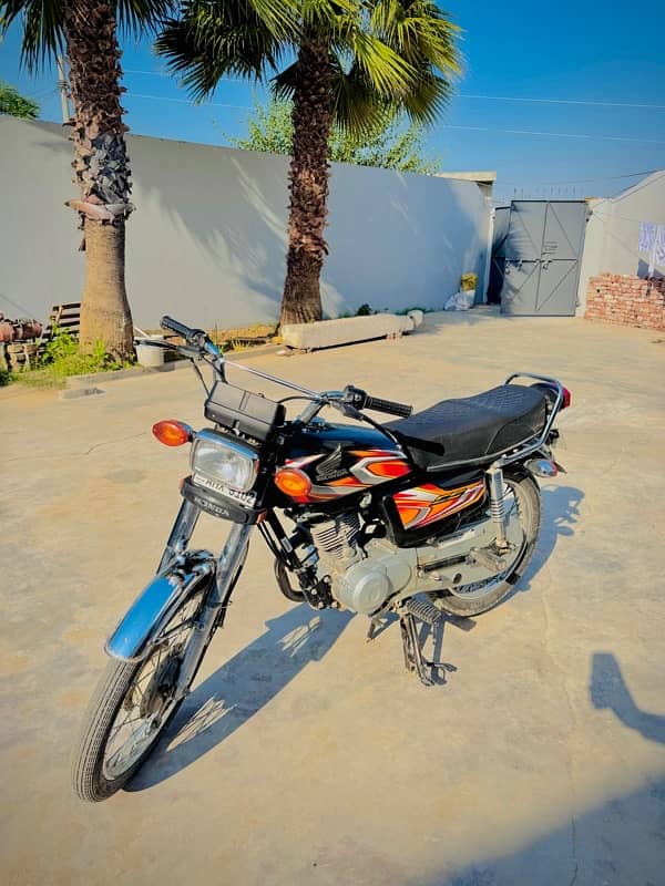 urgent sale honda 125 2