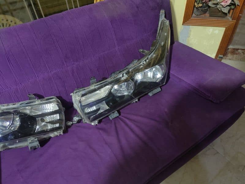 Corolla xli gli altis grande head light pair 1