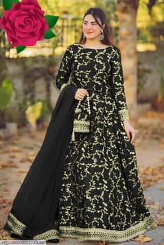 women's stitched suits what'sapp us on 0326-9426978