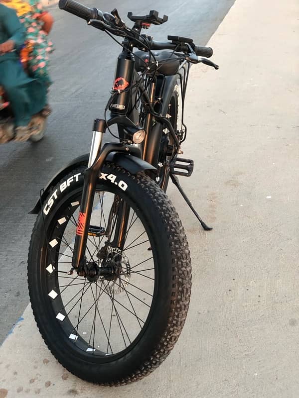 Hodor electric bicycle fresh condition contact num 0318/025/7801 2