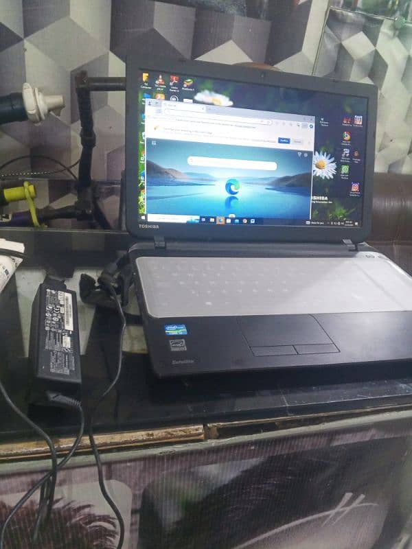 Toshiba laptop 2