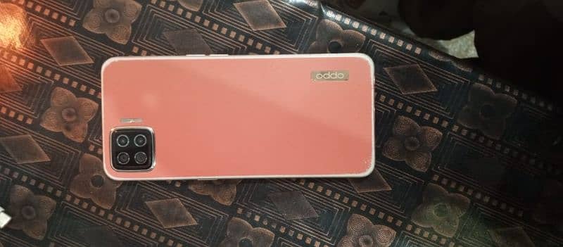 Oppo F17 8/128 with Original box and charger, good condition 6